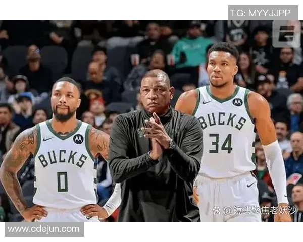 2017年NBA总决赛勇士与骑士的巅峰对决回顾与精彩瞬间解析